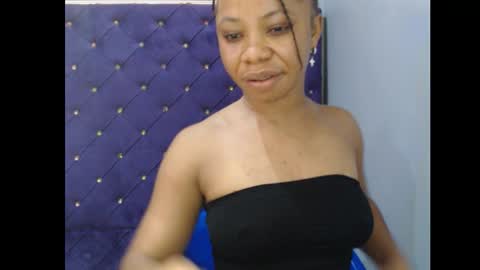 Snapshot of cum_chocochata chatting on October 11, 9:03 am Nancy online show from October 11, 9:03 am