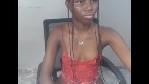 sophie online show from September 22, 9:30 am