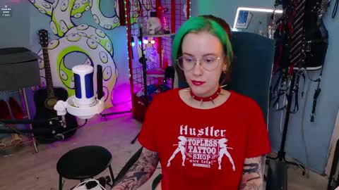CUMpotikEve online show from May 18, 4:07 am