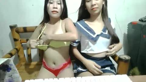 cumwhore4uxox online show from May 3, 5:49 pm