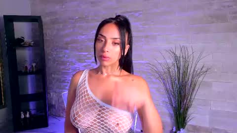 cupcake_izzy online show from July 26, 7:43 pm