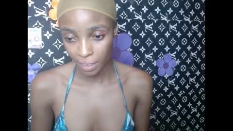 cupidxdoll online show from March 11, 5:24 am