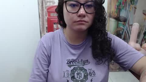 Vannesa online show from November 4, 7:52 pm