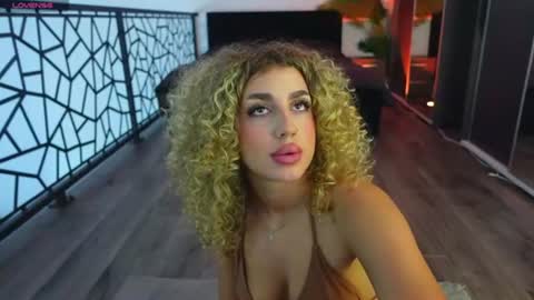 Antonia online show from August 6, 10:11 am