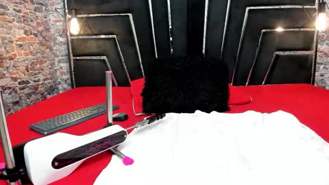 Alyanna  online show from October 23, 12:22 pm