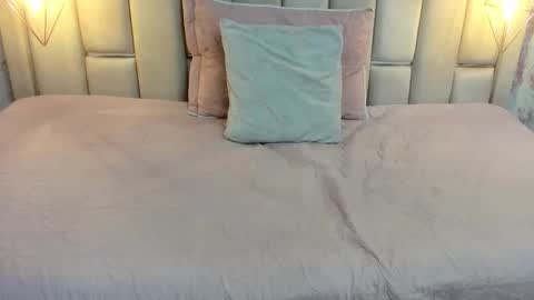 Alyanna  online show from October 30, 12:28 pm