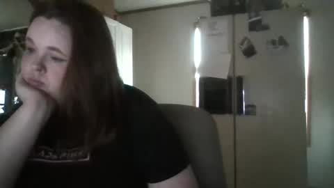 Snapshot of curvyplayday chatting on October 12, 10:45 pm dahlia -kim online show from October 12, 10:45 pm