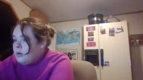 Snapshot of curvyplayday chatting on January 1, 2:19 am dahlia -kim online show from January 1, 2:19 am
