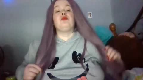 Snapshot of curvyplayday chatting on February 21, 1:55 pm dahlia -kim online show from February 21, 1:55 pm