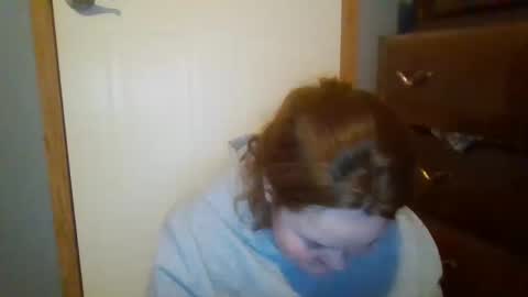 Snapshot of curvyplayday chatting on October 11, 9:58 am dahlia -kim online show from October 11, 9:58 am