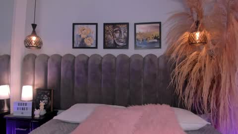Amber  online show from April 28, 8:24 pm