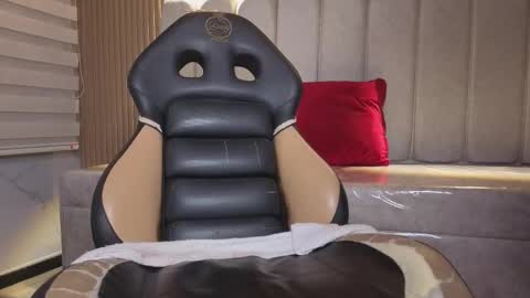 cute_angel_1 online show from March 7, 3:46 am