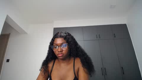 Liya online show from July 17, 2:16 am