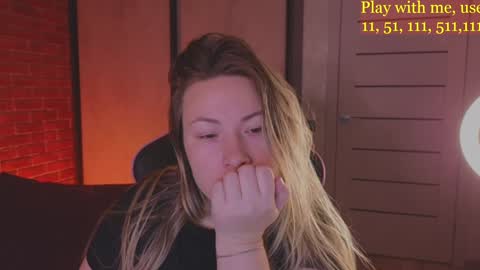 Everyday stream in the same time online show from January 10, 1:10 am