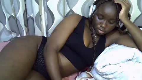daddysdoll online show from June 18, 9:25 am