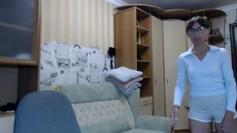 cute_lion_ online show from July 25, 12:01 pm