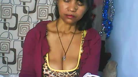 murielle online show from June 27, 2:12 pm