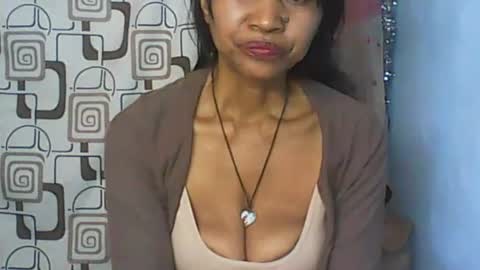 murielle online show from July 14, 7:02 am