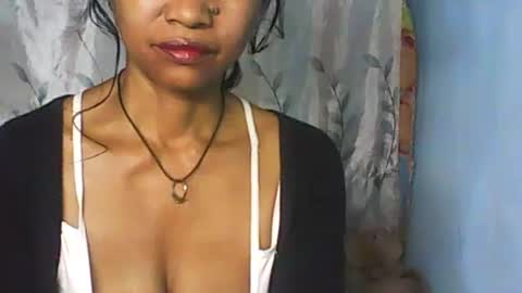 Snapshot of cute_moll chatting on March 8, 12:07 pm murielle online show from March 8, 12:07 pm