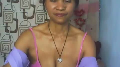 murielle online show from May 3, 9:56 am