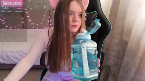 Snapshot of cute_pleasure chatting on January 6, 11:29 am Aleksandra online show from January 6, 11:29 am