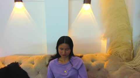 Snapshot of cute_rouss chatting on December 11, 4:18 am ROUSS online show from December 11, 4:18 am