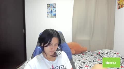 Snapshot of cute_rouss chatting on October 29, 3:55 am ROUSS online show from October 29, 3:55 am