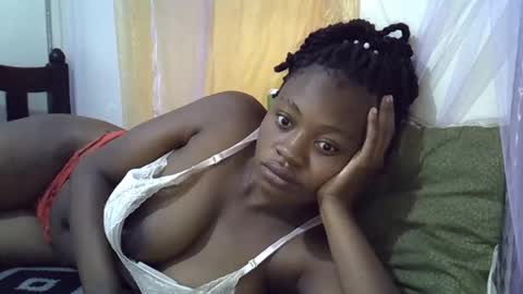 cute_savanna online show from February 1, 1:34 am