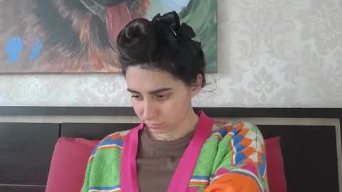 Snapshot of cute_strawberry_ chatting on March 8, 8:19 am cute_strawberry_ online show from March 8, 8:19 am