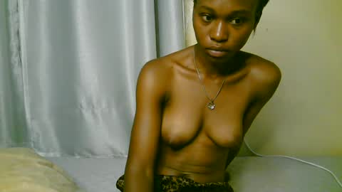 cute_tasha online show from June 14, 2:46 am