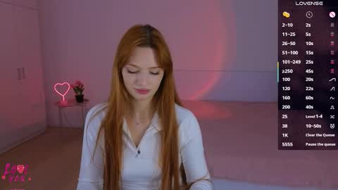Snapshot of cuteariel7 chatting on October 20, 3:59 pm Ariel online show from October 20, 3:59 pm