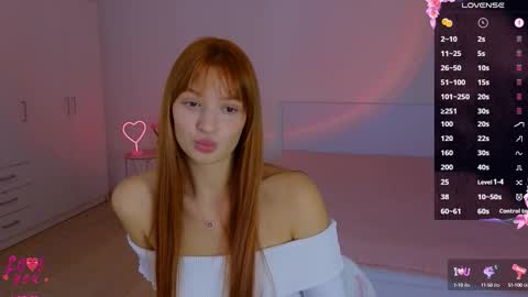 Snapshot of cuteariel7 chatting on September 18, 4:16 pm Ariel online show from September 18, 4:16 pm