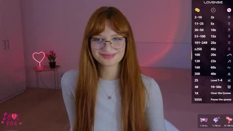 Snapshot of cuteariel7 chatting on October 18, 5:04 pm Ariel online show from October 18, 5:04 pm