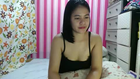 Snapshot of cutecindy2000 chatting on October 10, 11:26 am cutecindy2000 online show from October 10, 11:26 am