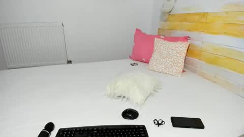 cuteeliza1 online show from February 11, 6:48 am