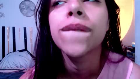 haome online show from April 27, 1:35 am