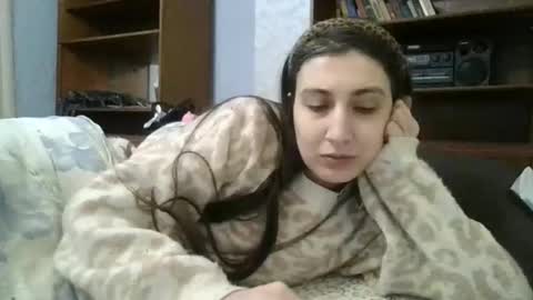 cutekattie online show from January 14, 9:58 am