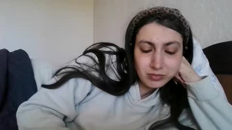 cutekattie online show from April 27, 5:48 am