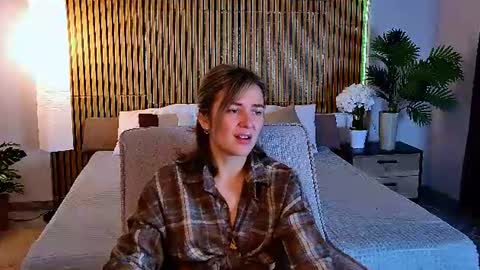 cutemirage online show from July 29, 8:53 pm
