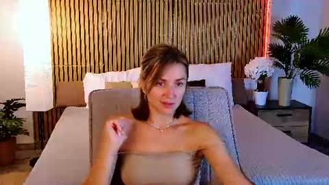 cutemirage online show from July 9, 3:03 pm