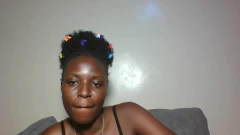 cutey_lunar online show from October 9, 10:30 am