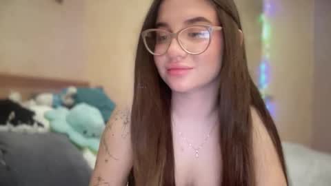 CuteAnn online show from December 3, 8:44 pm