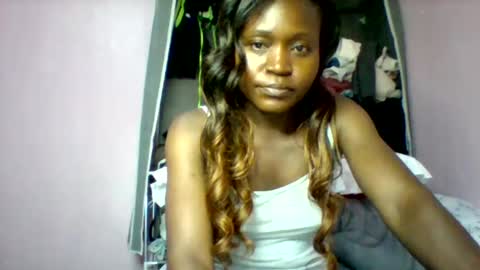 cutezola online show from October 13, 9:45 am