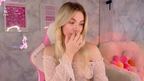 HelloMy name Eva online show from February 11, 4:25 am