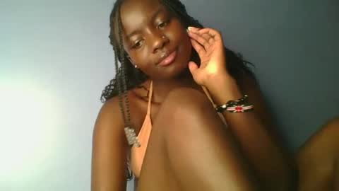 Choco online show from November 22, 5:15 pm