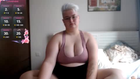 Sophie  Lilith online show from October 17, 7:44 am