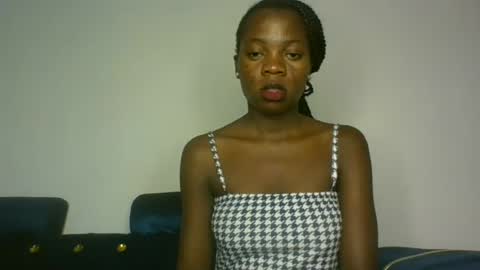 cutieplush online show from June 26, 7:15 pm