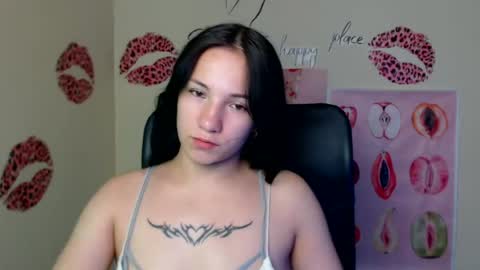 Emma online show from July 16, 6:23 pm