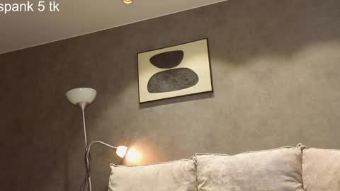 cutieleyla online show from April 22, 1:41 pm