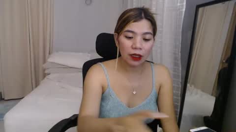 Myra online show from February 28, 2:31 pm